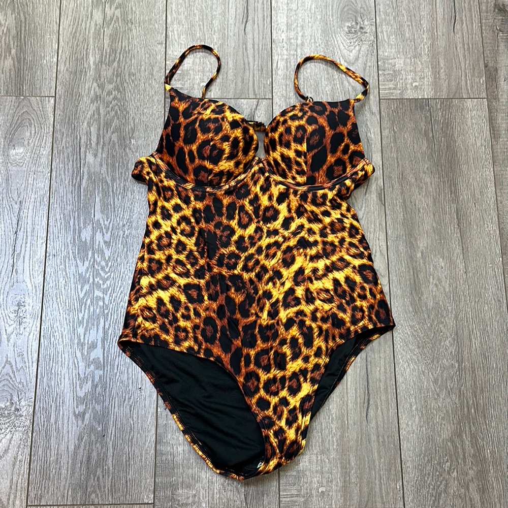 Cupshe one piece animal print swimsuit size large new with tags
